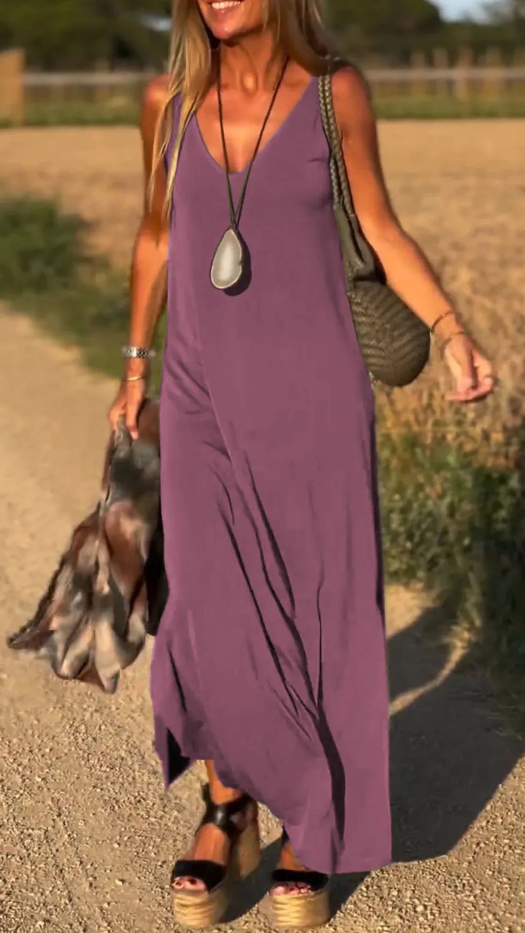 Robe sexy à bretelles et col en V