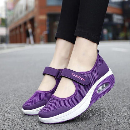 Chaussures orthopédiques Perforées