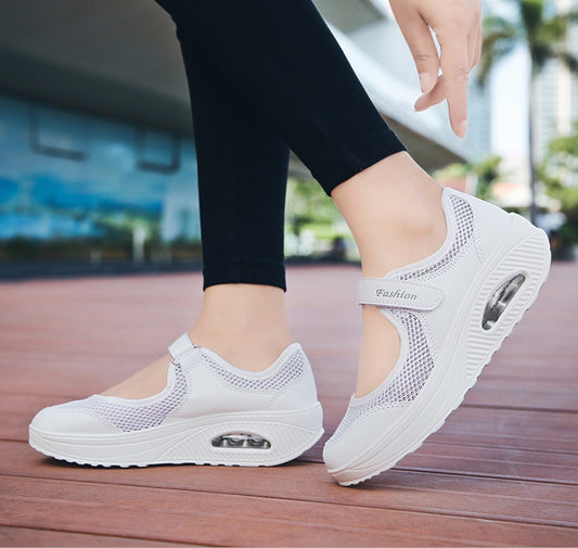 Chaussures orthopédiques Perforées