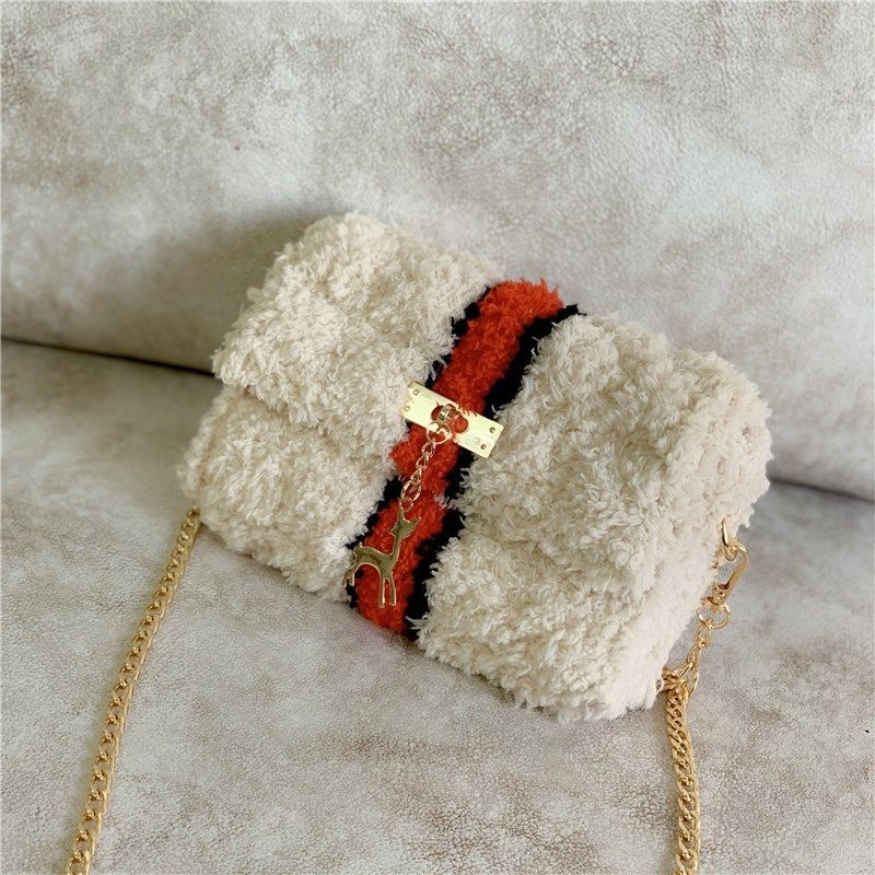 Sac en peluche tissé à la main