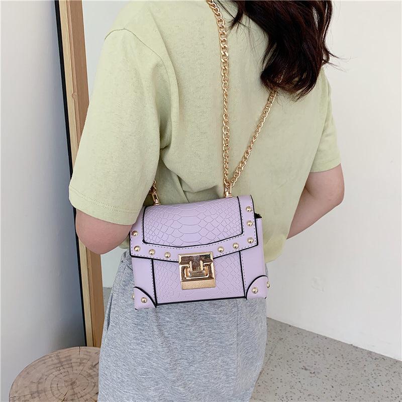 Sac messager texturé à chaîne