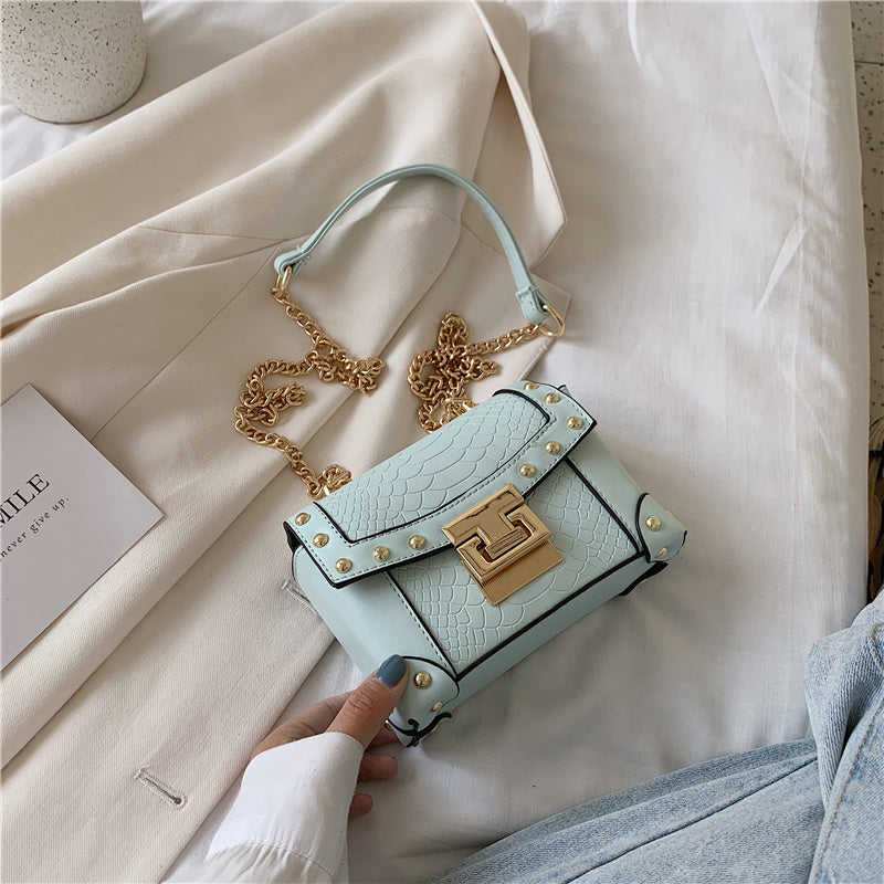 Sac messager texturé à chaîne