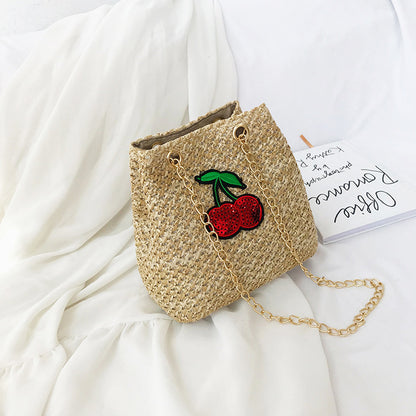 Sac seau femme à chaîne