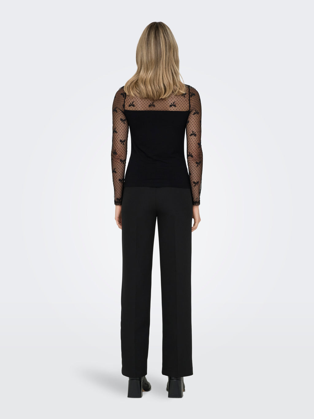 Top Fatale - FEMME FATALE