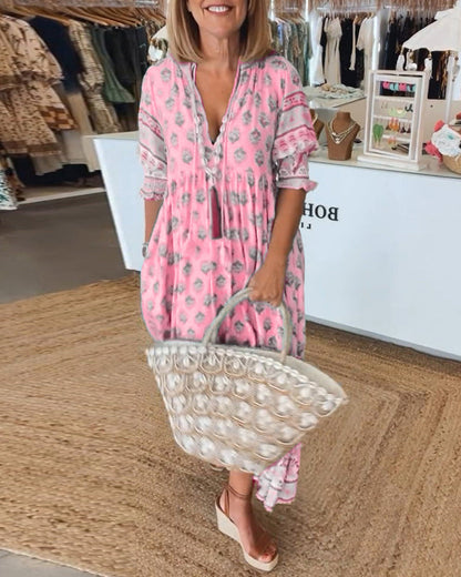Robe imprimée à col en V