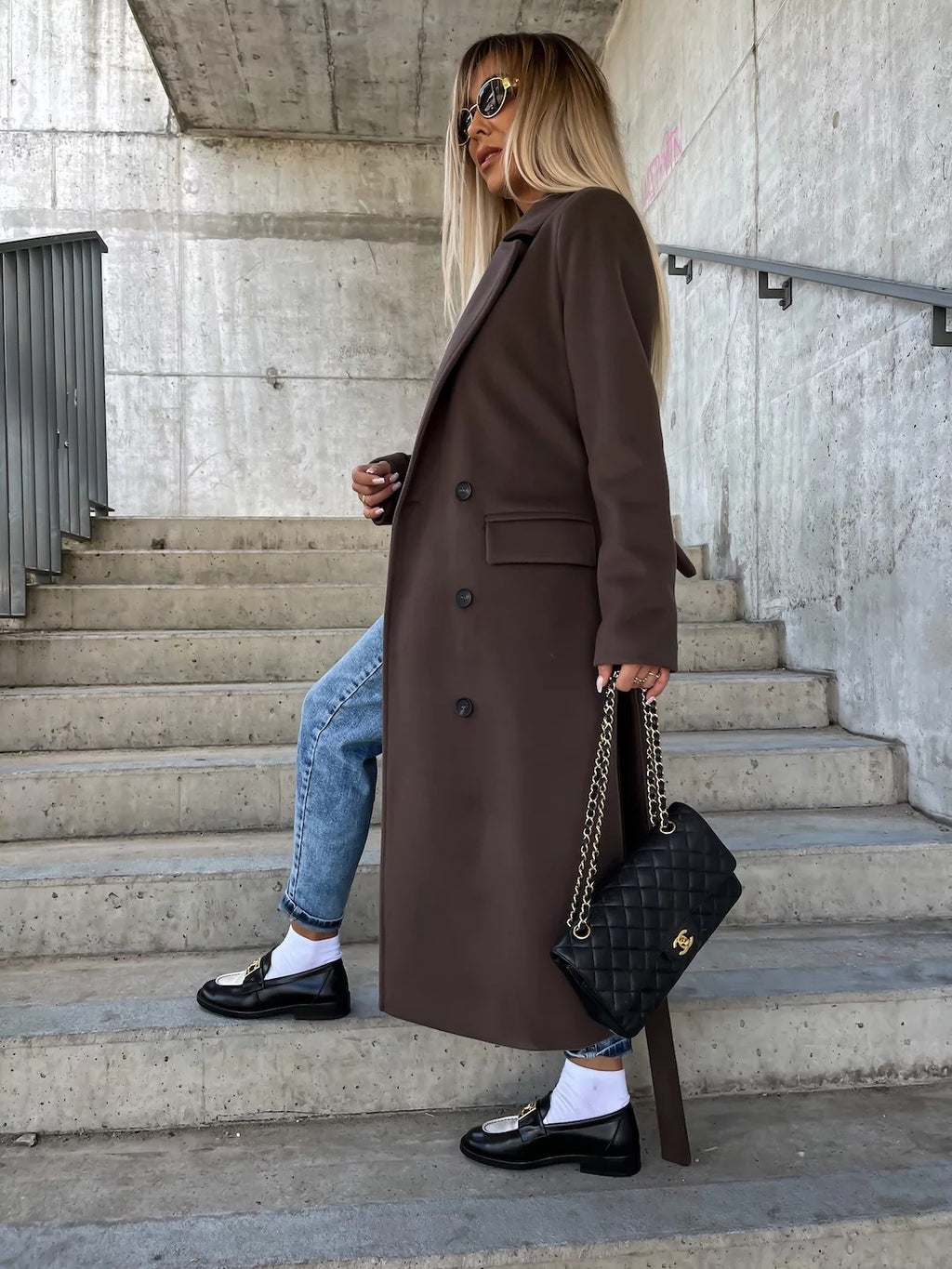 Veste croisée à revers fendue avec ceinture - FEMME FATALE