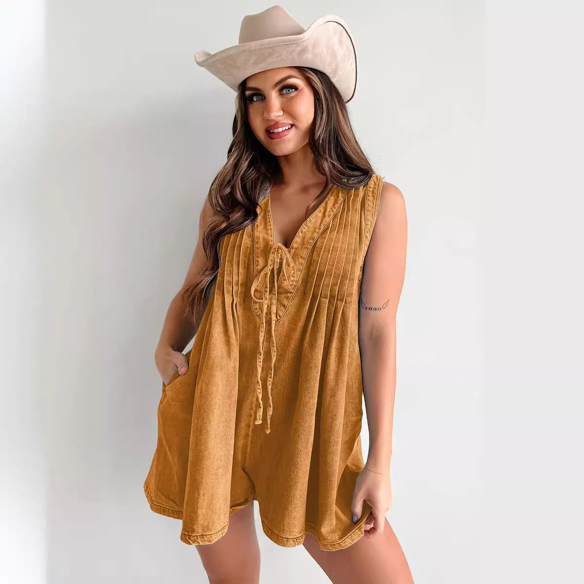 Combinaison en jean sans manches et short à manches courtes - FEMME FATALE